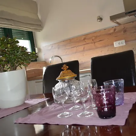 아파트 Downtown 2br *