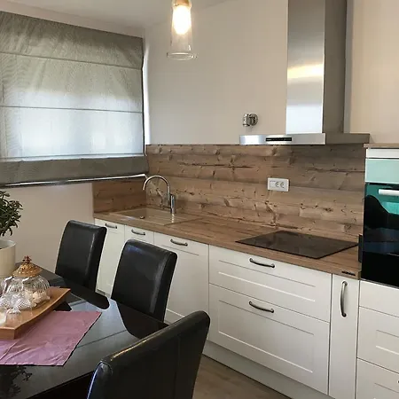 דירה Downtown 2br